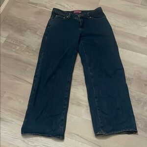 Edikted jeans 
Raelynn washed low rise jeans